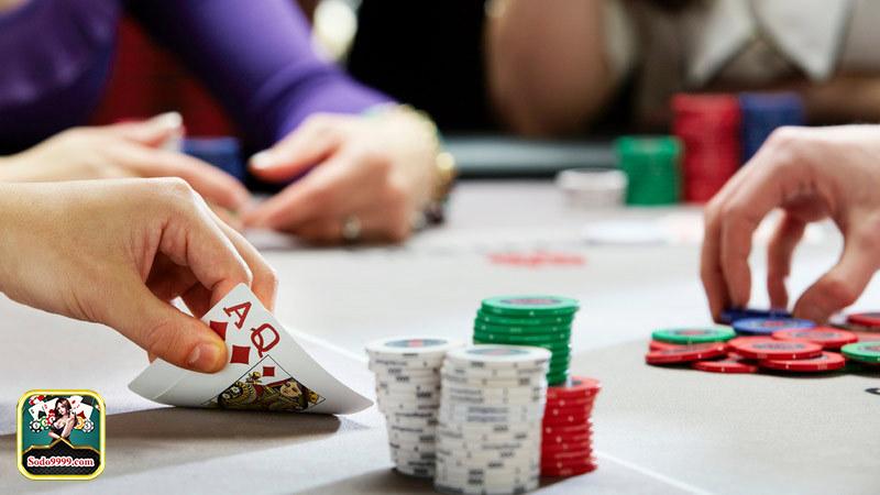 Hiểu rõ các chiến thuật chơi Poker cơ bản
